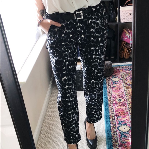 Old Navy Pants - Leopard Cheetah Old Navy Harper Pants